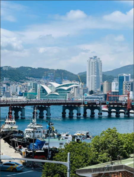 釜山