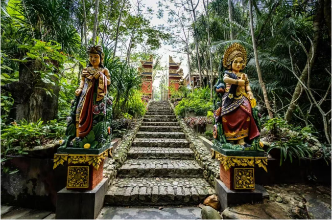 巴厘村