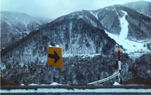 日本白川鄉冬季旅遊全攻略｜合掌村點燈·飛驒高山·新穗高纜車·溫泉一次收齊