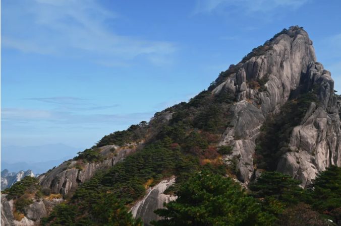 鰲魚峯